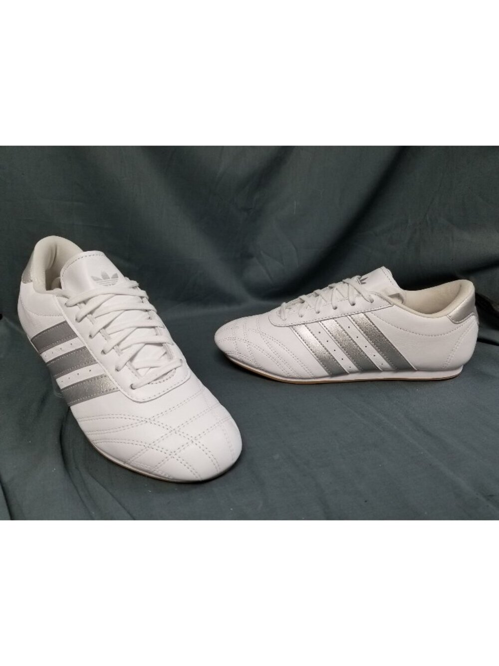 Adidas Taekwondo Sneakers White Silver Gum JS1192 Women's Size 7.5 NEW NO BOX!